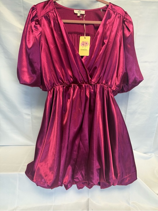 entro Dresses & Skirts - entro Deep Magenta Satin Mini Dress Women’s Size Large